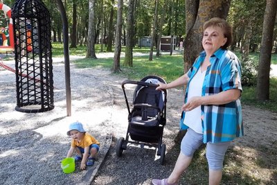Рекордна спека: як від неї рятуються хмельничани Рекордна спека: як від неї рятуються хмельничани