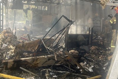 АЗС, по якій завдали удару росіяни вдень 5 липня, Ізюм АЗС, по якій завдали удару росіяни вдень 5 липня, Ізюм