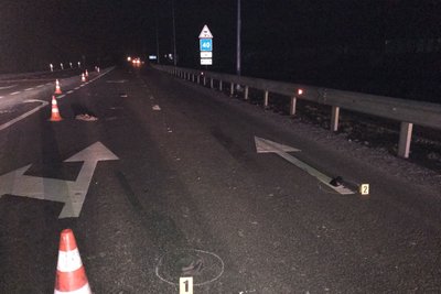Переходив дорогу у невстановленому місці: на Вінниччині у ДТП загинув пішохід Переходив дорогу у невстановленому місці: на Вінниччині у ДТП загинув пішохід