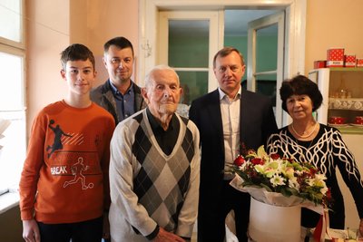 Ужгородцю Миколу Деревлянику виповнилося 106 років Ужгородцю Миколу Деревлянику виповнилося 106 років