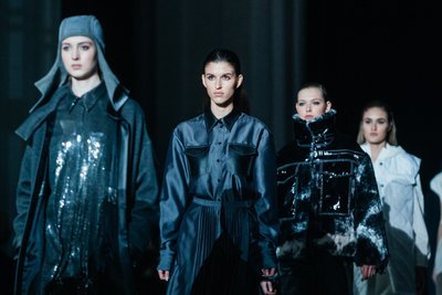 Тріумф українських дизайнерів, fashion week, флешмоб з леопардами — як працює модна дипломатія Тріумф українських дизайнерів, fashion week, флешмоб з леопардами — як працює модна дипломатія