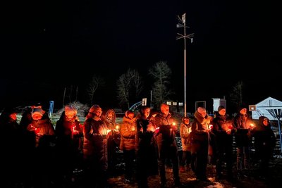 У 17 громадах Дубенщини одночасно засвітили імена полеглих військових У 17 громадах Дубенщини одночасно засвітили імена полеглих військових