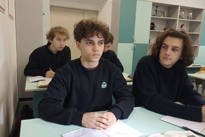 Збудували укриття та зробили ремонт — у громаді на Житомирщині у ліцеї відновили очне навчання Збудували укриття та зробили ремонт — у громаді на Житомирщині у ліцеї відновили очне навчання