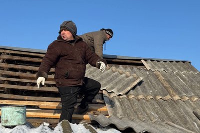 Третя атака за місяць: армія РФ вдарила безпілотниками по Миронівці на Шосткинщині Третя атака за місяць: армія РФ вдарила безпілотниками по Миронівці на Шосткинщині