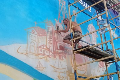 У Миколаєві художники презентували завершений мурал "Скарбниця нашого міста" У Миколаєві художники презентували завершений мурал "Скарбниця нашого міста"