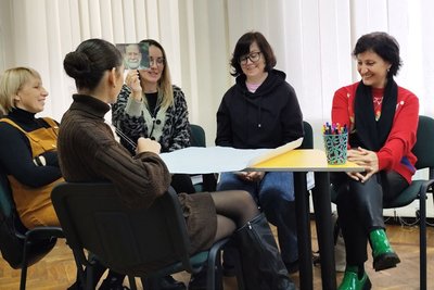 На Житомирщині готують першу групу кандидатів у наставники для дітей, які виховуються без батьків На Житомирщині готують першу групу кандидатів у наставники для дітей, які виховуються без батьків
