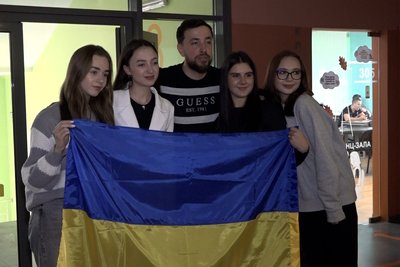 У ліцеї в Житомирі показали короткометражку "Пацики", стрічку представив режисер фільму У ліцеї в Житомирі показали короткометражку "Пацики", стрічку представив режисер фільму