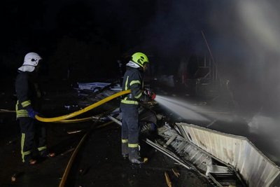 Російські війська атакували енергетичну інфраструктуру та цивільне підприємство в Житомирській громаді Російські війська атакували енергетичну інфраструктуру та цивільне підприємство в Житомирській громаді