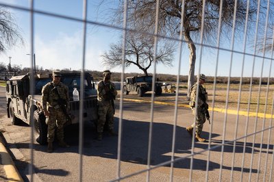 Підтримка від США України та кордон з Мексикою Підтримка від США України та кордон з Мексикою