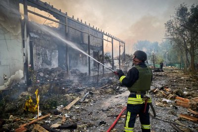 Росія атакувала Одещину дронами: зруйновані дачі — ДСНС показала фото Росія атакувала Одещину дронами: зруйновані дачі — ДСНС показала фото