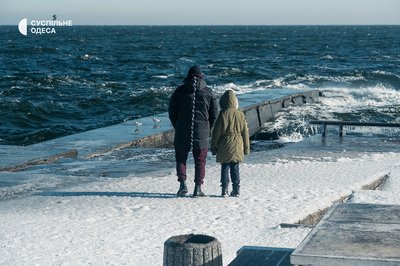 Одеса сонячна та засніжена: який вигляд має місто після негоди. Фоторепортаж Одеса сонячна та засніжена: який вигляд має місто після негоди. Фоторепортаж