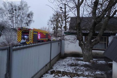 На Житомирщині під час гасіння пожежі виявили тіло загиблого чоловіка На Житомирщині під час гасіння пожежі виявили тіло загиблого чоловіка