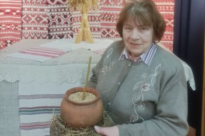 Дідух, кутя зі злаків та загадування бажань — якими були поліські традиції святкування Коляди на Поліссі Дідух, кутя зі злаків та загадування бажань — якими були поліські традиції святкування Коляди на Поліссі