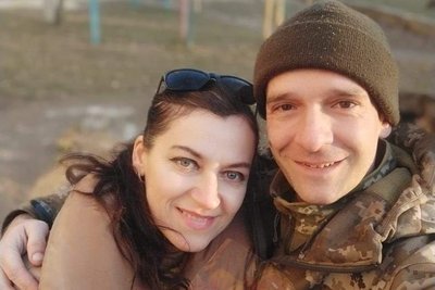 "Змінив кларнет на кулемет", — дружина про загиблого військового та викладача з Житомира "Змінив кларнет на кулемет", — дружина про загиблого військового та викладача з Житомира