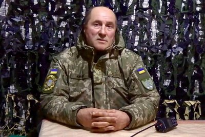 "Тепер я ювелірно стріляю": доброволець 120 бригади тероборони з Вінниччини розповів про захист України "Тепер я ювелірно стріляю": доброволець 120 бригади тероборони з Вінниччини розповів про захист України