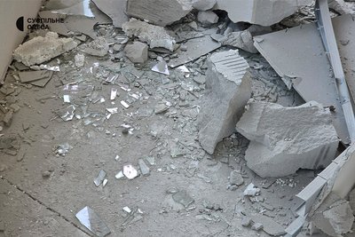 "Нічого немає вже, все зруйновано": власниця пошкодженої квартири про наслідки атаки на Одесу "Нічого немає вже, все зруйновано": власниця пошкодженої квартири про наслідки атаки на Одесу