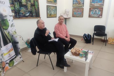 "Він про міфи та легенди українських міст" — Олександр Ірванець у Житомирі презентував новий роман "Він про міфи та легенди українських міст" — Олександр Ірванець у Житомирі презентував новий роман