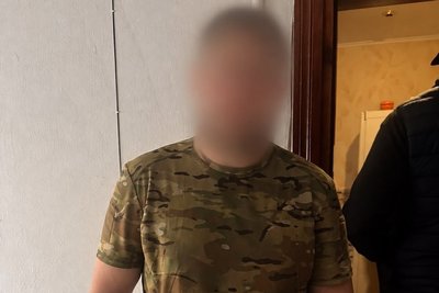 Затриманий чоловік Затриманий чоловік