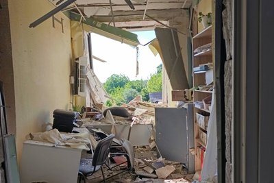 Пошкоджена лікарня у Шевченковому на Купʼянщині, 13 червня 2026 року