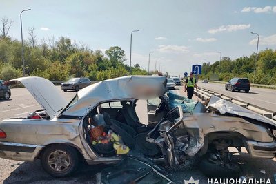 Смертельні ДТП: на Житомирщині протягом дня внаслідок аварій загинули дві людини Смертельні ДТП: на Житомирщині протягом дня внаслідок аварій загинули дві людини