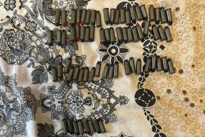 Двох вінничан підозрюють у торгівлі боєприпасами та наркотиками