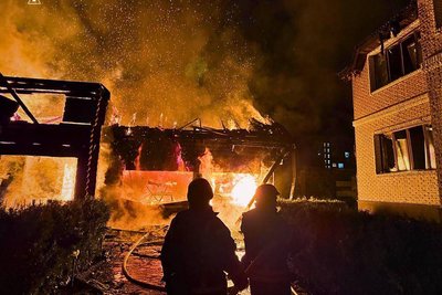 Одна людина загинула та дві травмовано: наслідки російської дронової атаки Київщини Одна людина загинула та дві травмовано: наслідки російської дронової атаки Київщини
