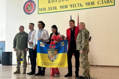 Засоби РЕБ для житомирських прикордонників передали брати Яремчуки Засоби РЕБ для житомирських прикордонників передали брати Яремчуки