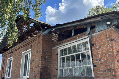 БпЛА влучив в житловий будинок у Кролевці БпЛА влучив в житловий будинок у Кролевці