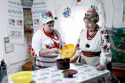 "Кулінарний спадок": як на Житомирщині зберігають та популяризують рецепти автентичної страви — макар "Кулінарний спадок": як на Житомирщині зберігають та популяризують рецепти автентичної страви — макар