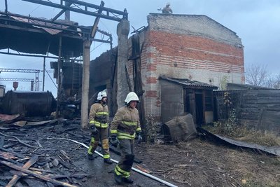 На Житомирщині горіло виробництво паливних брикетів На Житомирщині горіло виробництво паливних брикетів