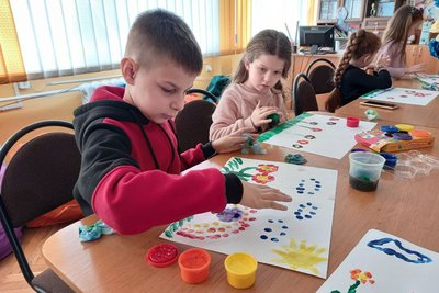 У Луцьку стартував проєкт "Психологічна підтримка" для дітей-переселенців У Луцьку стартував проєкт "Психологічна підтримка" для дітей-переселенців