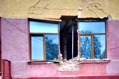 У ліцеї на Рівненщині частково обвалилась стіна У ліцеї на Рівненщині частково обвалилась стіна