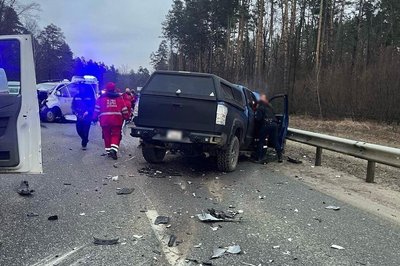 На трасі під Києвом сталася ДТП із декількома авто: троє потерпілих в лікарні На трасі під Києвом сталася ДТП із декількома авто: троє потерпілих в лікарні