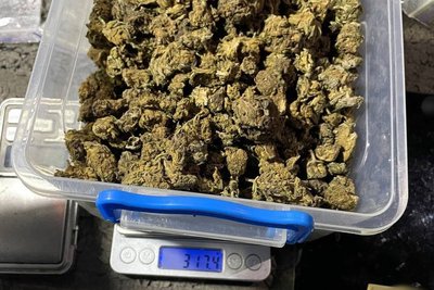 У Луцьку затримали 25-річного чоловіка з амфетаміном: у нього вдома знайшли понад кілограм психотропу У Луцьку затримали 25-річного чоловіка з амфетаміном: у нього вдома знайшли понад кілограм психотропу