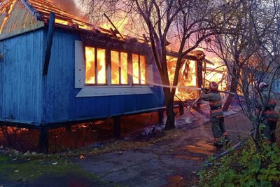 На Одещині горить база відпочинку
