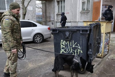 Немовля у сміттєвому контейнері: кримінальна відповідальність та безпечні альтернативи Немовля у сміттєвому контейнері: кримінальна відповідальність та безпечні альтернативи