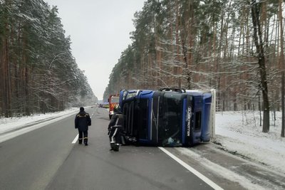 На Київщині сталася ДТП за участі 5 автівок: один із водіїв загинув На Київщині сталася ДТП за участі 5 автівок: один із водіїв загинув