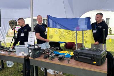 Понад 400 тисяч гривень зібрали на соціальному заході "Дубенська сила" на Рівненщині Понад 400 тисяч гривень зібрали на соціальному заході "Дубенська сила" на Рівненщині