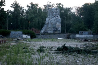 Лінія фронту — біля Торецька. Що відомо про бої за місто Донеччини та яка ситуація у громаді