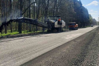 Волинські дорожники розпочали ремонт автодороги Дачне – Ківерці