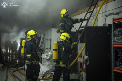 Армія РФ атакувала Одесу безпілотниками: пошкоджена цивільна інфраструктура, є травмований Армія РФ атакувала Одесу безпілотниками: пошкоджена цивільна інфраструктура, є травмований
