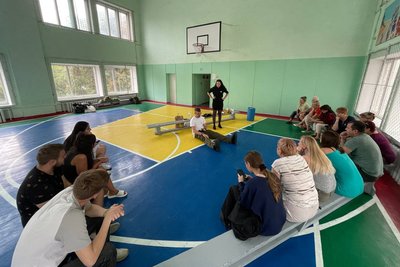 Волонтер з Америки провів тренінг з домедичної допомоги для миколаївців Волонтер з Америки провів тренінг з домедичної допомоги для миколаївців