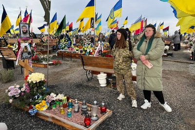 На Волині відбулася 20-кілометрова хода в пам'ять про загиблого воїна Олександра Вдовича На Волині відбулася 20-кілометрова хода в пам'ять про загиблого воїна Олександра Вдовича