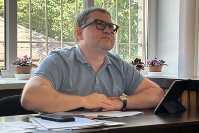 У Бердичеві продовжили розгляд справи ексдиректора «Бердичівкомунсервісу»: у суді допитали трьох свідків У Бердичеві продовжили розгляд справи ексдиректора «Бердичівкомунсервісу»: у суді допитали трьох свідків