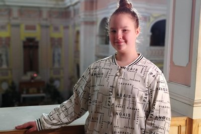 Школярка з Луцька Ольга Танська Школярка з Луцька Ольга Танська