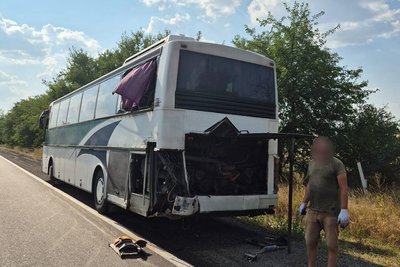 Смертельна ДТП: на Миколаївщині зіткнулись три автомобіля Смертельна ДТП: на Миколаївщині зіткнулись три автомобіля