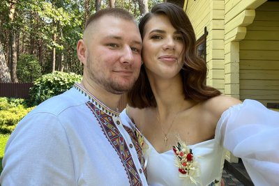 Зіграли весілля у відпустці: пара офіцерів із волинської бригади ТрО створили сім'ю