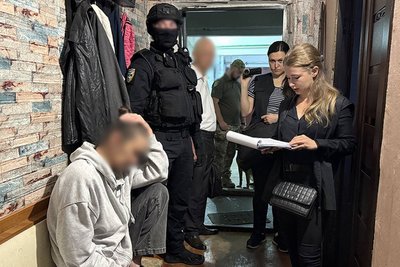Приймали замовлення через Telegram та робили "закладки" — 3 житомирян підозрюють у збуті наркотиків Приймали замовлення через Telegram та робили "закладки" — 3 житомирян підозрюють у збуті наркотиків
