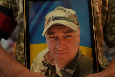 “Неочікувано було, він досвідчений боєць”: у Сумах попрощалися з Яном Литвиненком “Неочікувано було, він досвідчений боєць”: у Сумах попрощалися з Яном Литвиненком