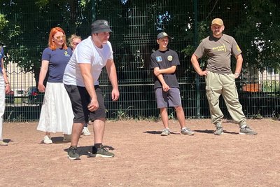 У Житомирі провели майстер-клас з петанку для ветеранів, військових та їхніх родин У Житомирі провели майстер-клас з петанку для ветеранів, військових та їхніх родин